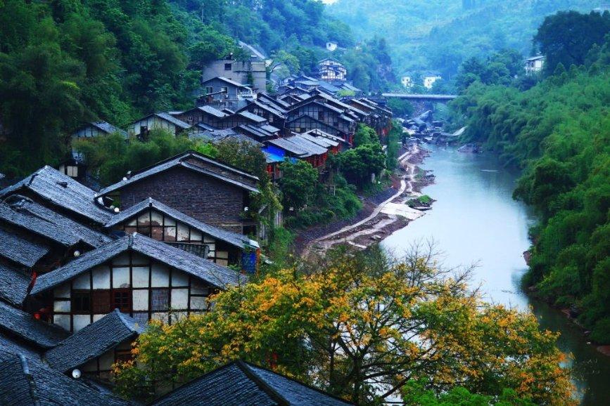约基奇独挑大梁！34+12+9力压双探花，穆雷狂轰35分，掘金掀翻绿军主场